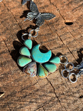 Load image into Gallery viewer, Butterfly Statement Necklace
